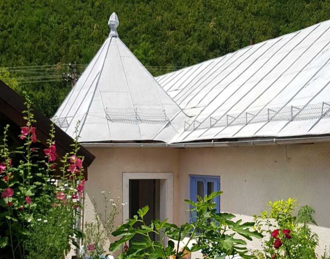 Casa Luna Betiluna Villa Oravicabánya Kültér fotó